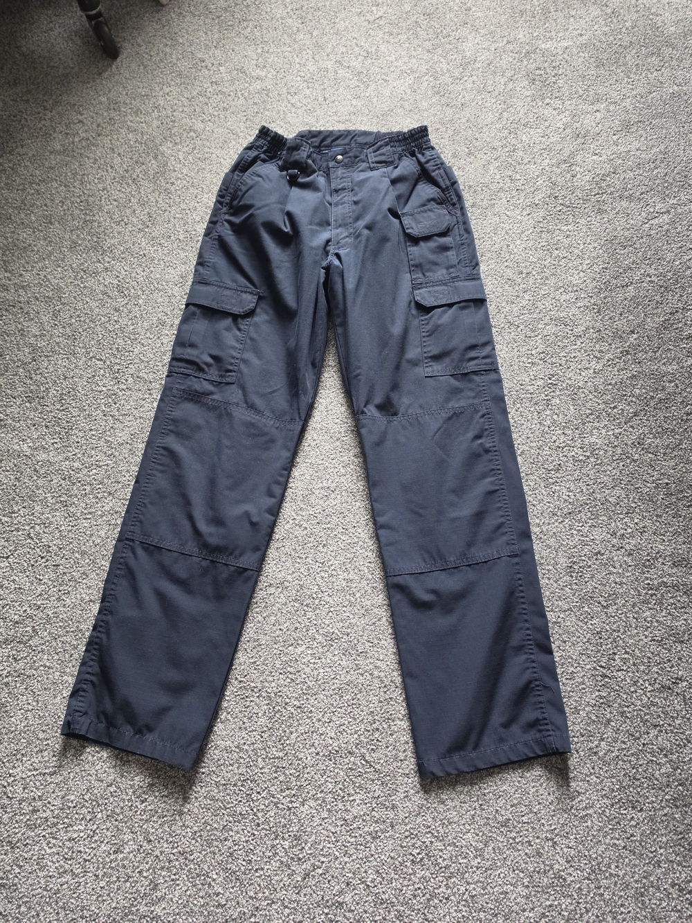 Men's Navy Cargo Pants - Casual Utility Style